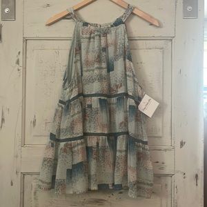 Adorable boutique high neck top